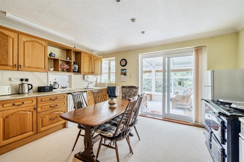 Click the photo for more details of Back Lane, Chardstock, Axminster