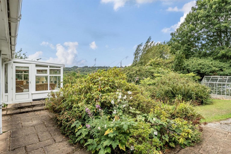 Images for Back Lane, Chardstock, Axminster