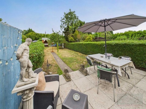 Click the photo for more details of Vernon Road, Aylestone, Leicester
