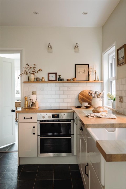 Click the photo for more details of Bulford, Wellington