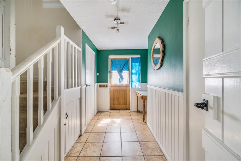 Click the photo for more details of Eight Acre Lane, Wellington