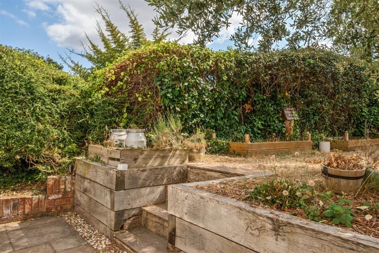 Images for Eight Acre Lane, Wellington
