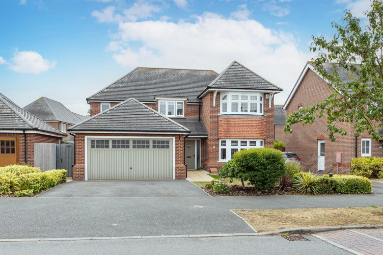 Click the photo for more details of Jubilee Way, Countesthorpe, Leicester, LE8