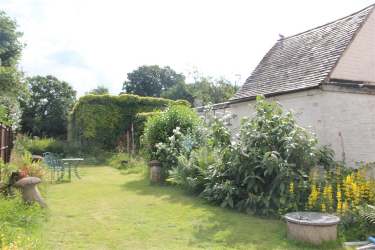 Images for 19 Cottage Lane, Coleshill, B46