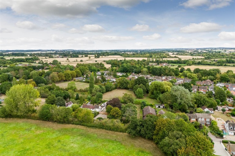 Images for 19 Cottage Lane, Coleshill, B46