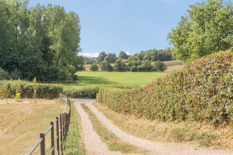 Images for Shobrooke, Crediton