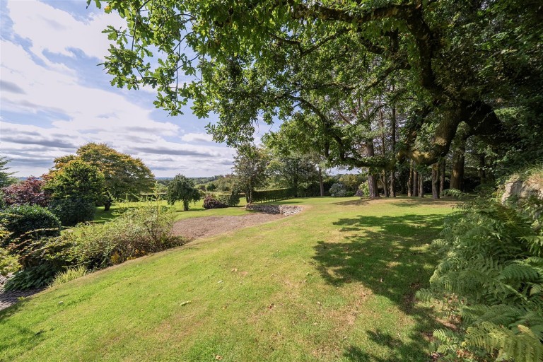 Images for Crow's Nest, Liskeard - 0.77 acres in all