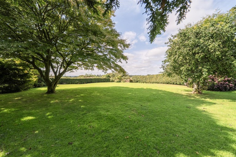 Images for Crow's Nest, Liskeard - 0.77 acres in all