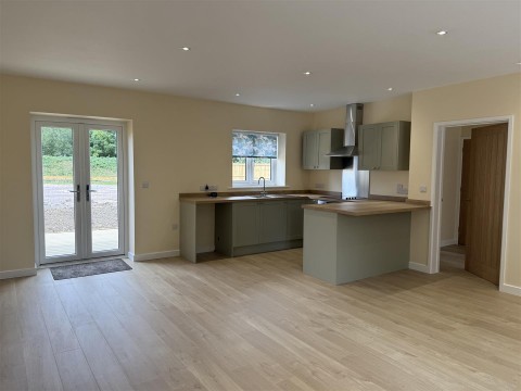 Click the photo for more details of Littlewindsor, Beaminster