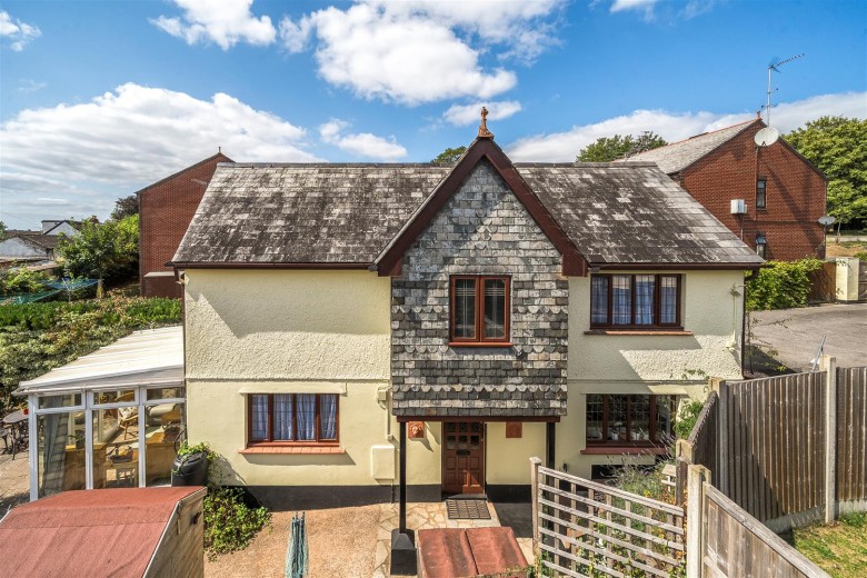 Click the photo for more details of St. Andrews Road, Cullompton