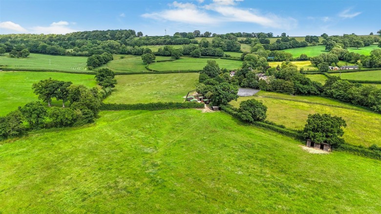 Click the photo for more details of Rawridge, Honiton