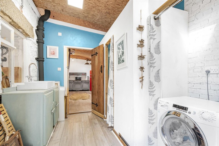 Images for Bathpool, Launceston
