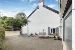 Images for Bathpool, Launceston