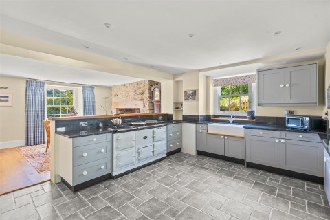 Click the photo for more details of Hown, Loddiswell, Kingsbridge