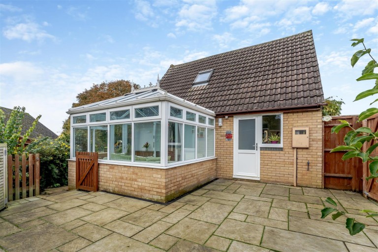 Images for The Moors Drive, Middleton Cheney