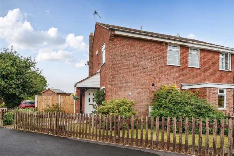 Images for Hall Close, Blackfordby, DE12