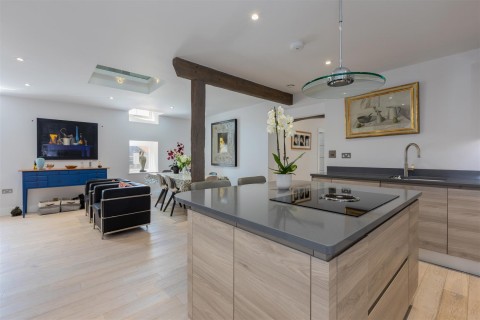 Click the photo for more details of Hart Street, Henley-On-Thames