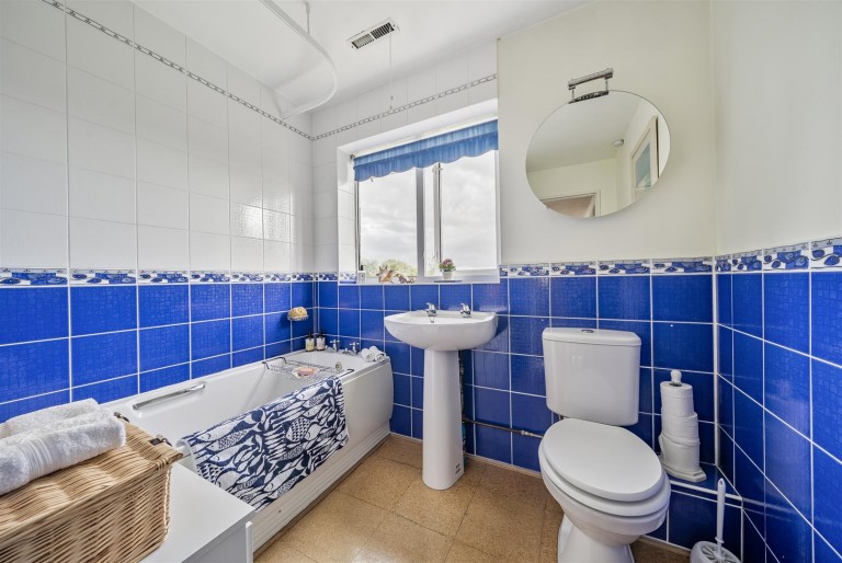 Images for Hippisley Drive, Axbridge