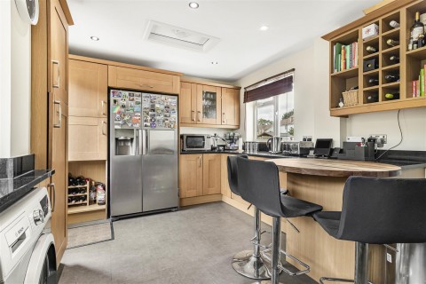 Click the photo for more details of Sidney Gardens, Haslingfield, Cambridge