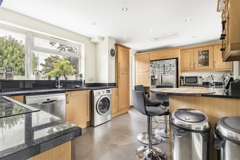 Click the photo for more details of Sidney Gardens, Haslingfield, Cambridge
