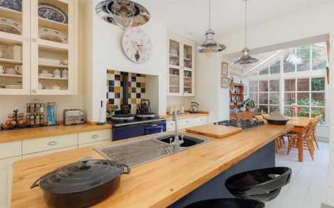 Click the photo for more details of Ventnor, Isle of Wight