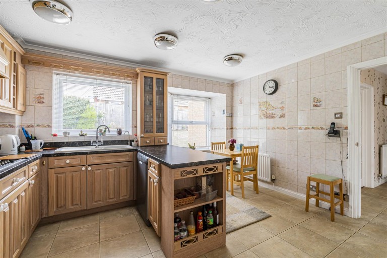 Images for Long Acre, Brafield On The Green, Northamptonshire, NN7