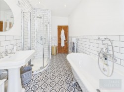 Images for NO CHAIN - Sidney Road, South Knighton, Leicester