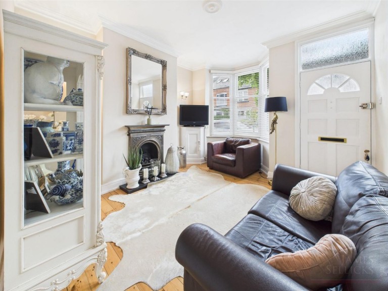 Images for NO CHAIN - Sidney Road, South Knighton, Leicester