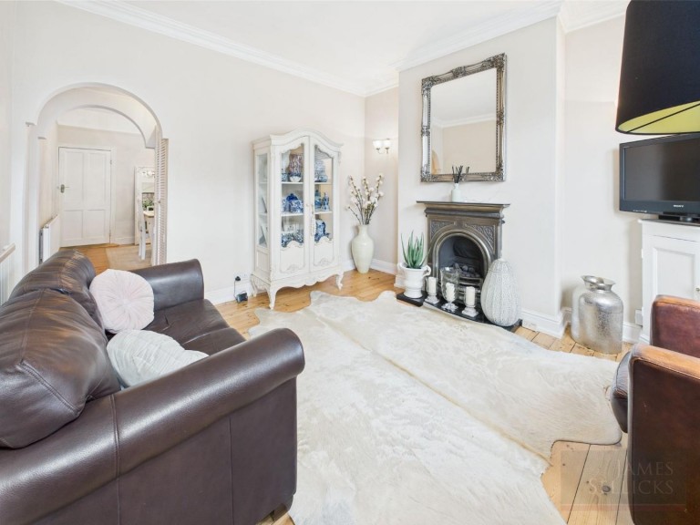 Images for NO CHAIN - Sidney Road, South Knighton, Leicester