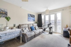 Images for Charles Warren Close, Rugby, CV21