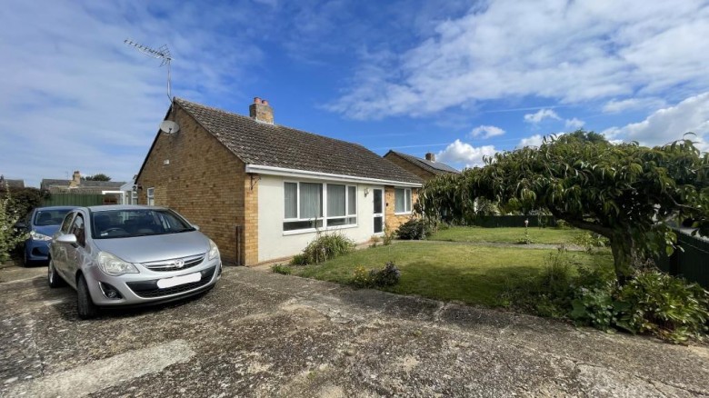 Click the photo for more details of Kings Parade, Soham