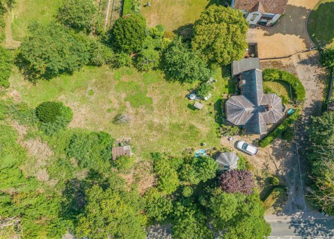 Click the photo for more details of Newmarket Road, Fordham
