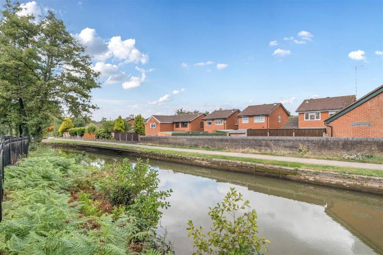 Images for Penny Hapenny Court, Atherstone