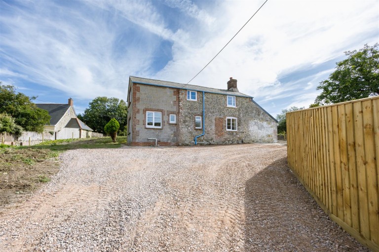 Images for Hollow Lane, Chillerton, Newport