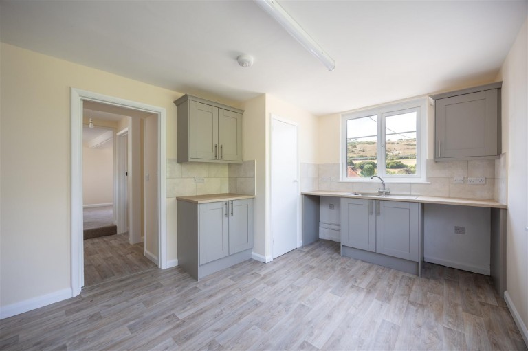 Images for Hollow Lane, Chillerton, Newport