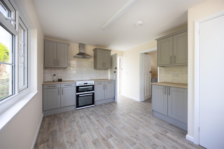 Images for Hollow Lane, Chillerton, Newport