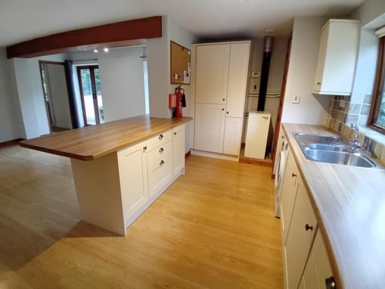 Images for Holmbushes, Leigh