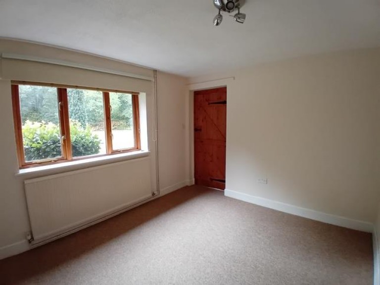 Images for Holmbushes, Leigh