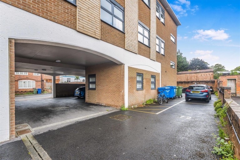 Images for Crouch Street, Banbury