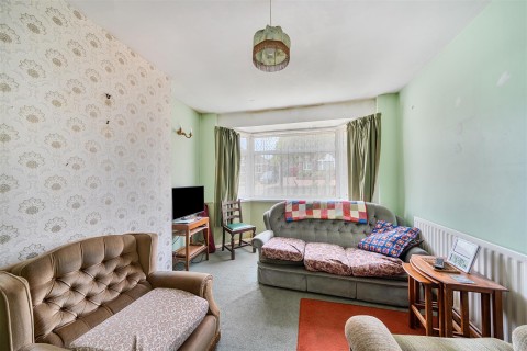 Click the photo for more details of Mckinnell Crescent, Rugby, CV21