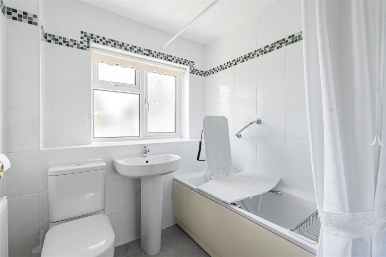 Images for Flaxfields, Linton, Cambridge