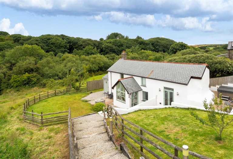 Images for Coldharbour Farm, Silverwell, Truro