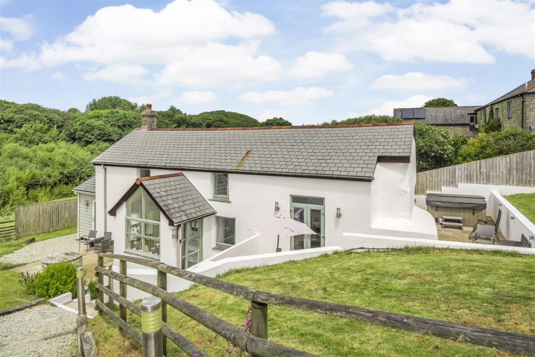 Images for Coldharbour Farm, Silverwell, Truro