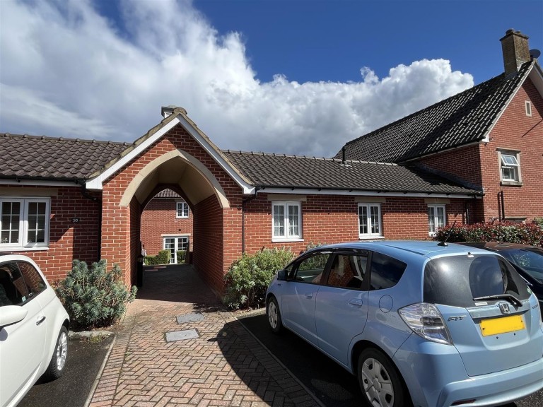 Images for Drovers, Sturminster Newton
