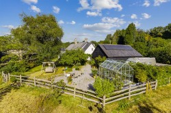 Images for Coombe, Buckfastleigh