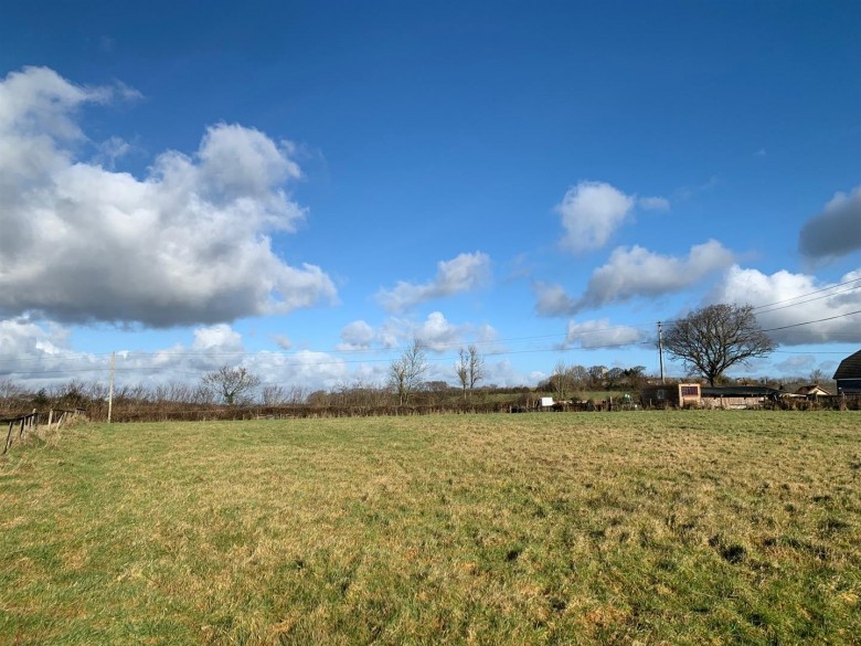Click the photo for more details of Hittisleigh, Crediton