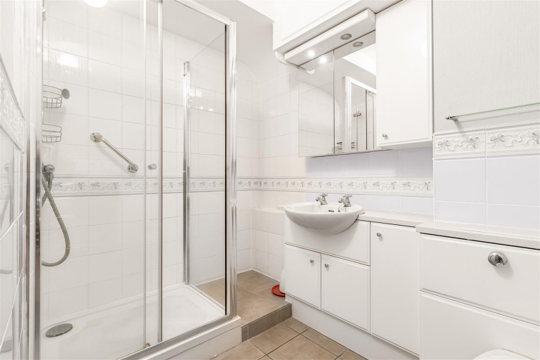 Images for Marlborough Court, Cambridge