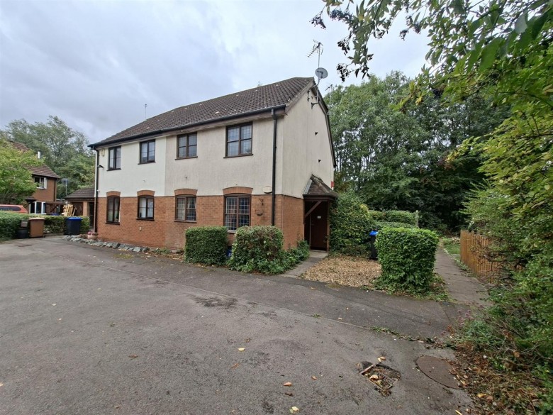 Click the photo for more details of Wallingford End, Little Billing, Northampton, NN3