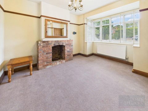 Click the photo for more details of Uppingham Road, Houghton on the Hill, Leicestershire