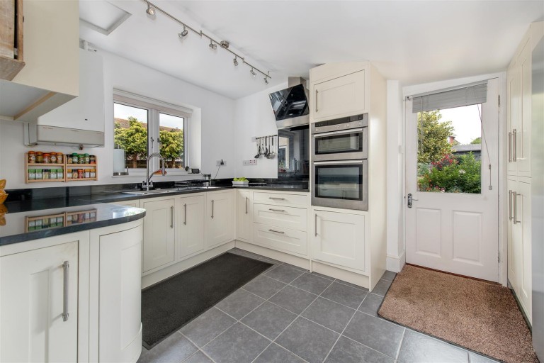 Images for Windmill Hill, North Curry, Taunton